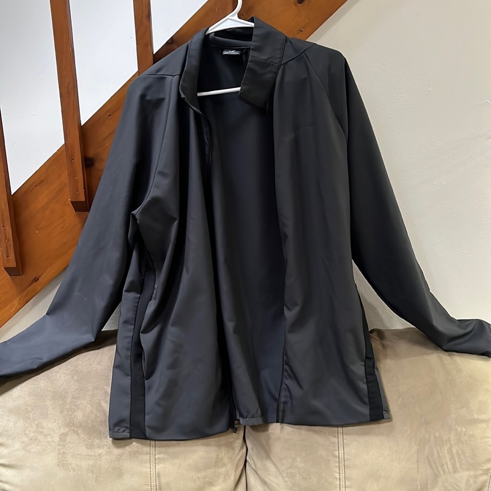 lightweight-zip-up-gem